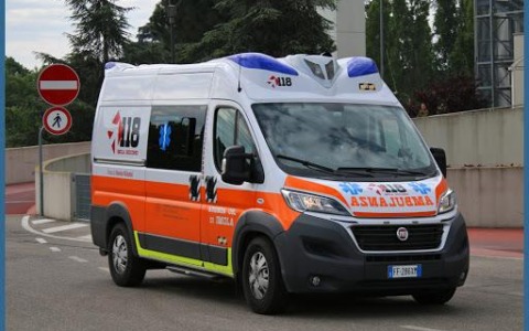 Incidente in volo: 63enne salvato dopo la caduta con deltaplano