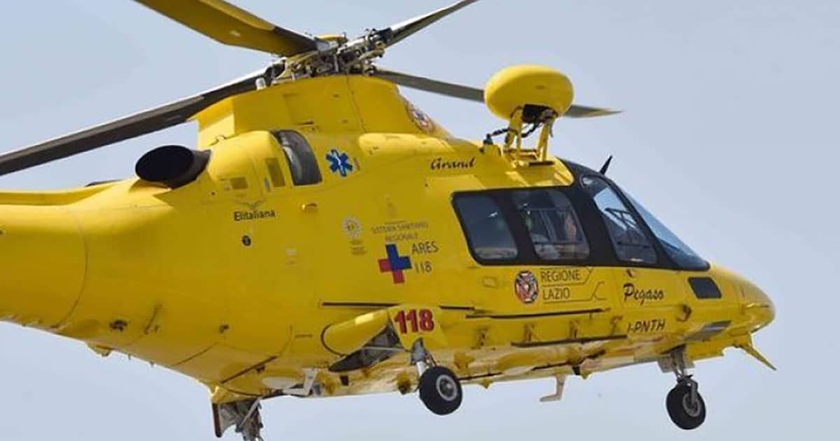 Cade dal tetto: operaio in gravi condizioni a Cassino