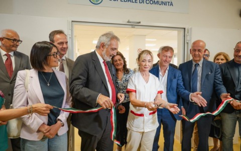 Inaugurati nuovi ospedali e servizi sanitari a Frosinone