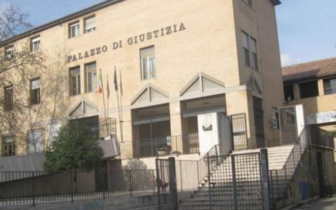 Giudice annulla decreto ingiuntivo per pensionato di Arce