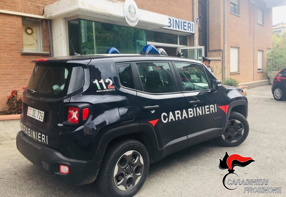 Arresto per estorsione e aggressioni legate a debito di droga