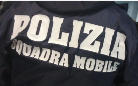 Frosinone: denunciato per il furto di un tavolo da un ristorante