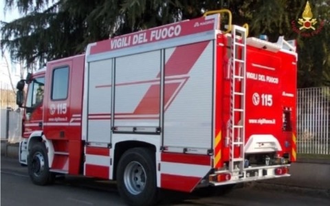 Incendio in un capanno a San Giovanni Incarico: nessun ferito