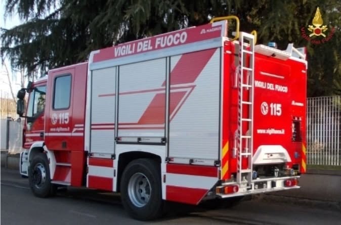 Incendio in un capanno a San Giovanni Incarico: nessun ferito
