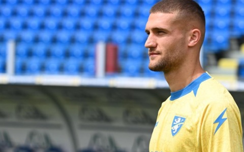 Frosinone, arriva Birligea: prestito con obbligo di riscatto
