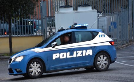 Controllo a Cassino, aggredisce gli agenti: arrestato 19enne
