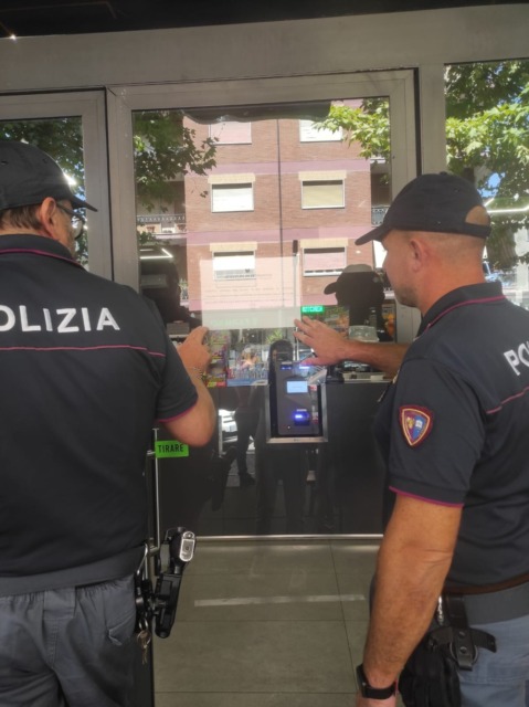 Chiusura di 20 giorni per un locale a Frosinone dopo controlli