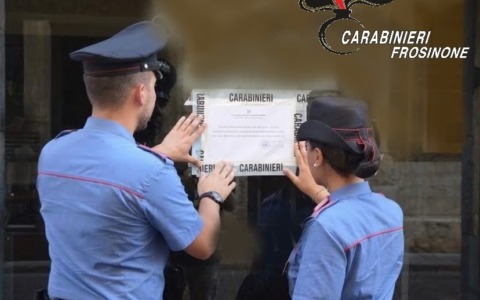 Liti e risse ad Alatri: chiuso per 5 giorni un bar del centro