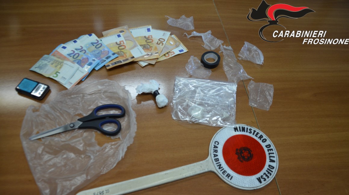 Cocaina e crack, 46enne arrestato ad Alatri: domiciliari