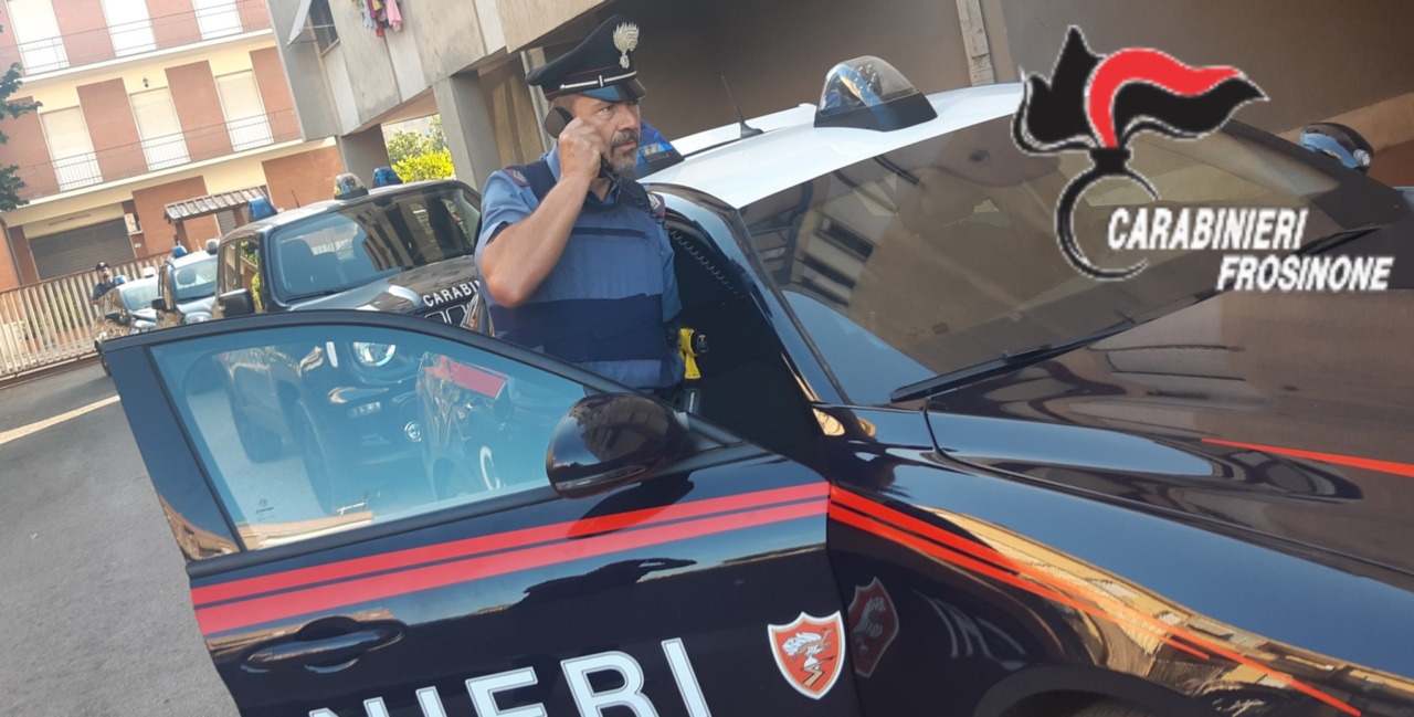 Frosinone, sventati furti nelle auto: due denunce