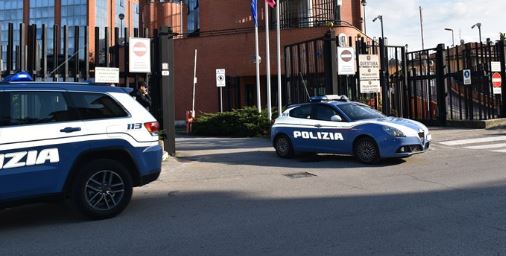 Minacce al marito davanti ai figli: denunciata a Frosinone