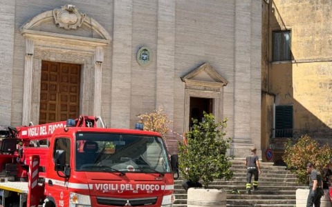 Calcinacci dalla Cattedrale di Santa Maria Maggiore